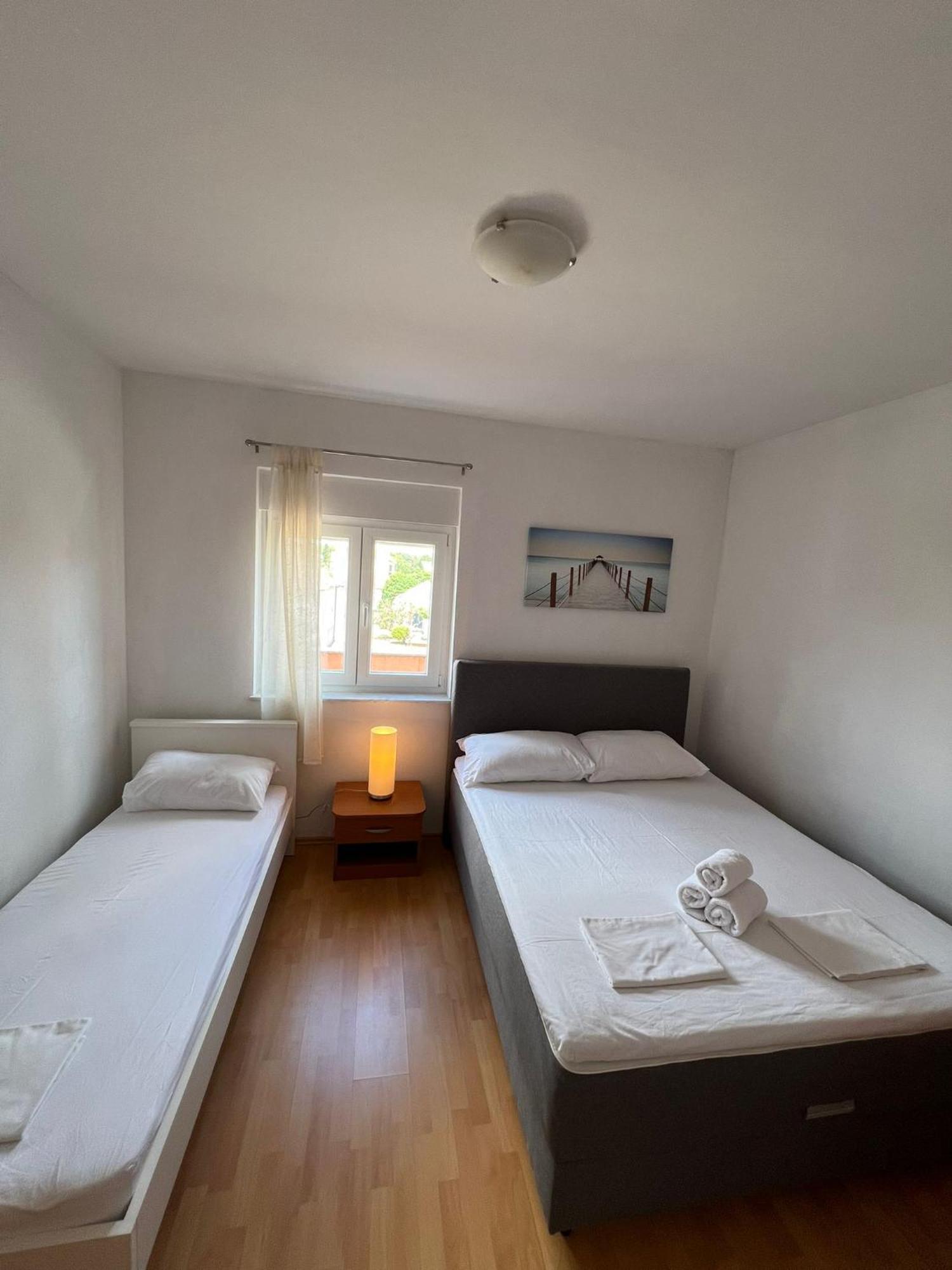 Apartment A&B ビオグラード・ナ・モル エクステリア 写真