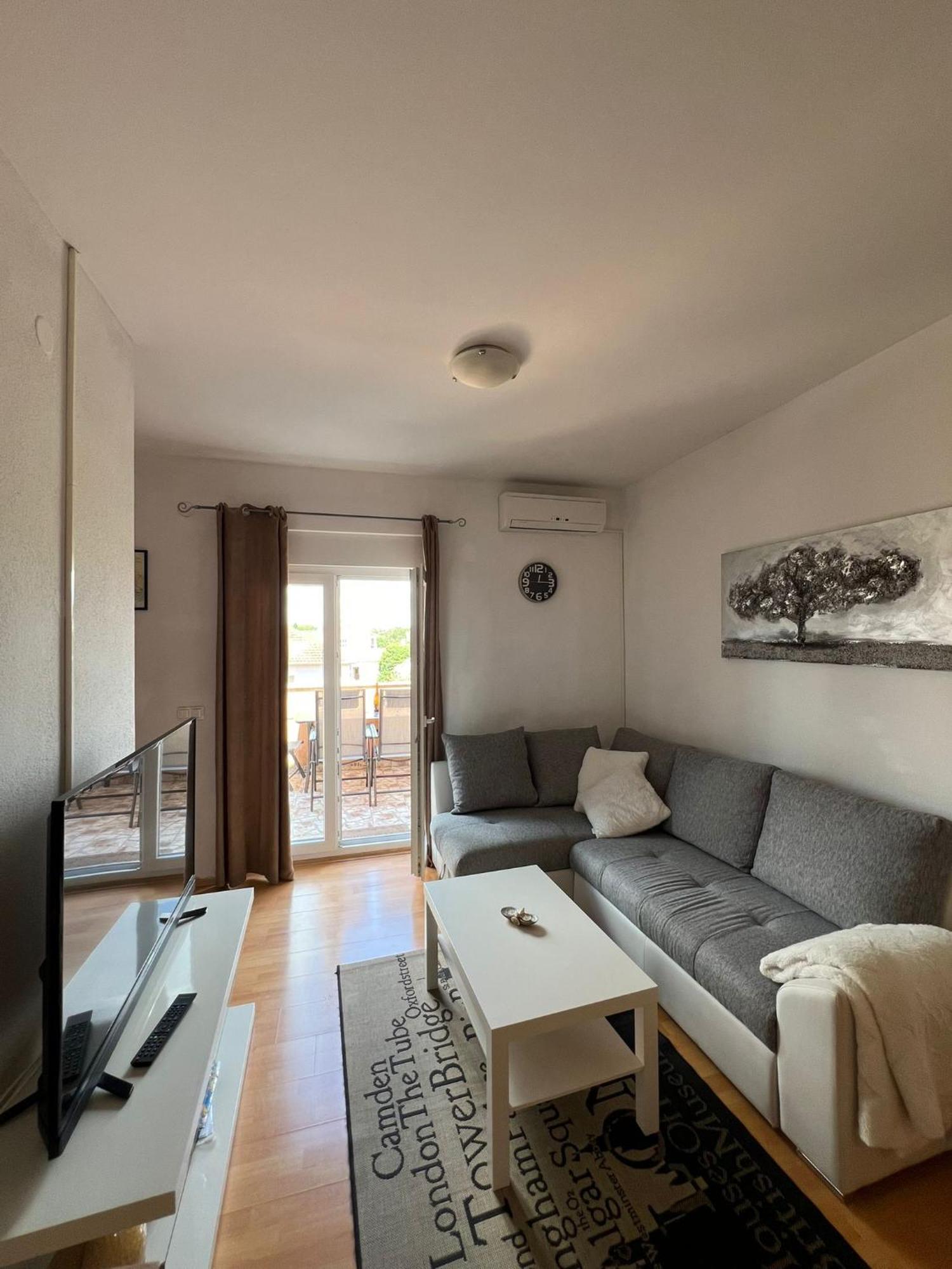 Apartment A&B ビオグラード・ナ・モル エクステリア 写真